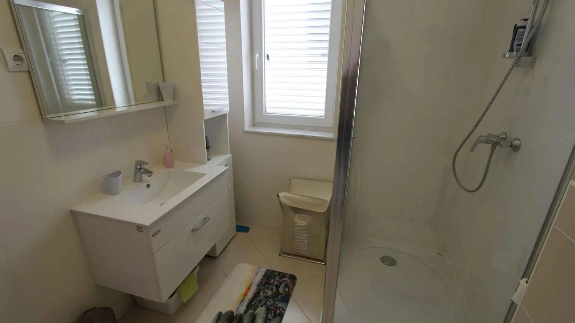 Apartment in Malinska/Insel Krk 34804