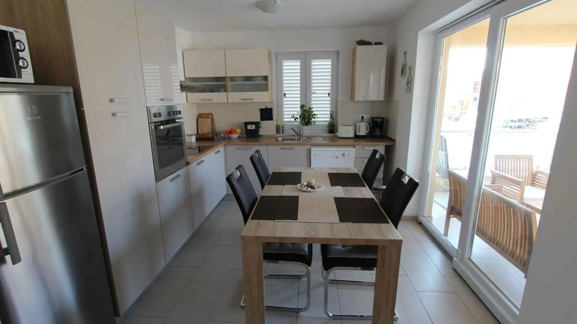 Apartment In Malinska/Insel Krk 34804 Malinska