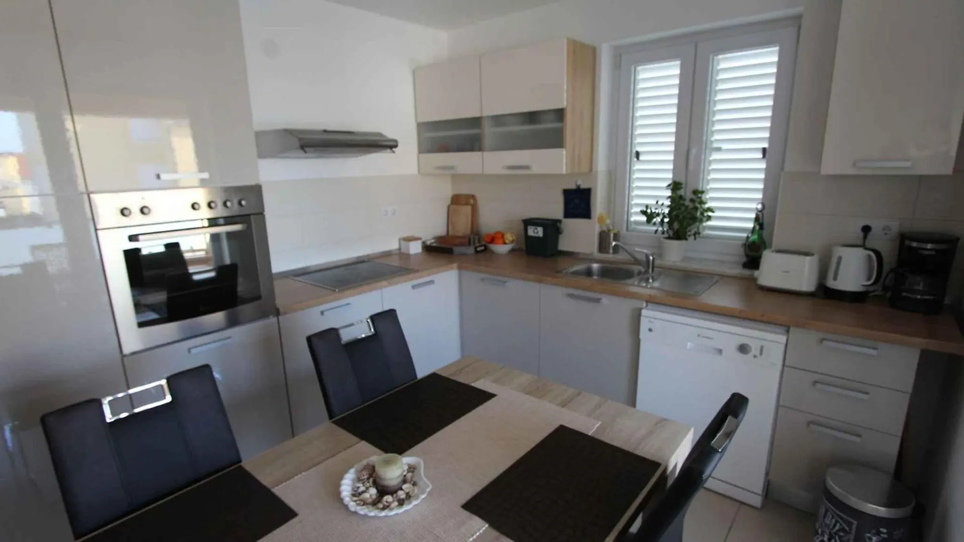 Apartment In Malinska/Insel Krk 34804 Croatia